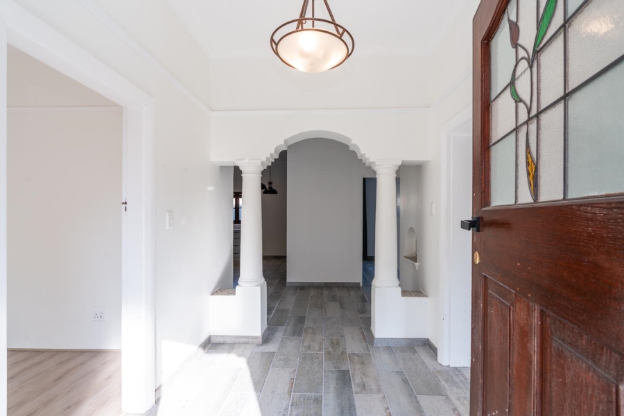To Let 4 Bedroom Property for Rent in Mowbray Western Cape